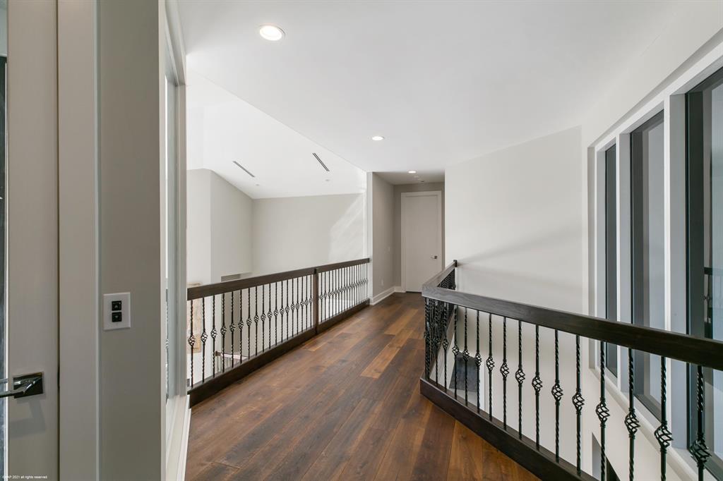 BROOKSIDE 4 - Residential