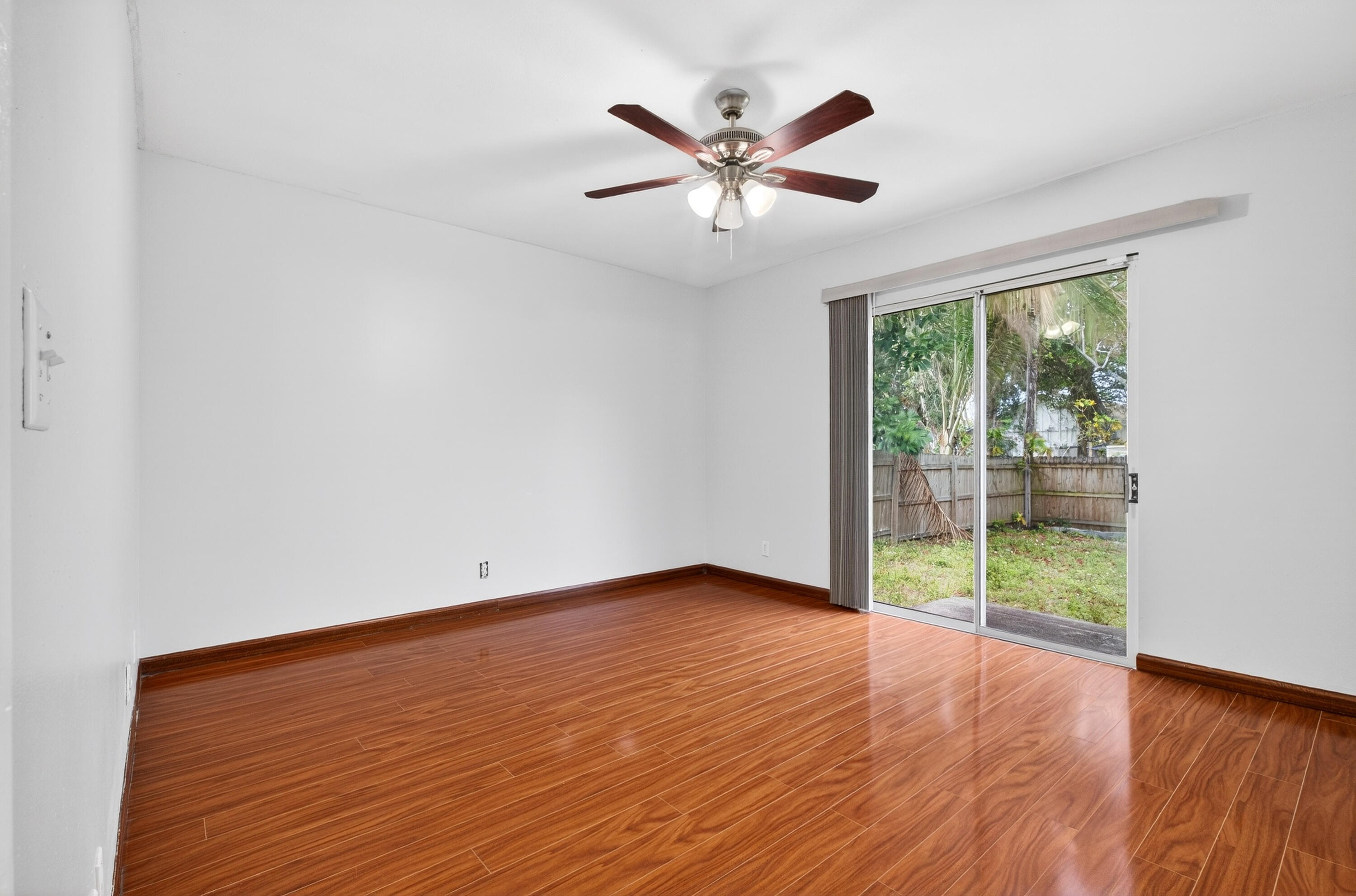 GREENACRES 2 - Residential