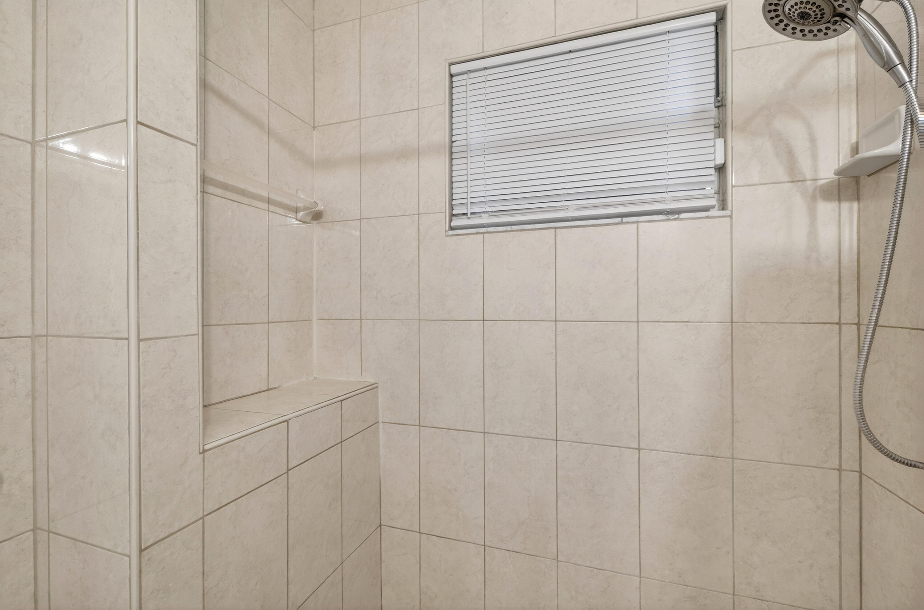 GREENACRES 2 - Residential