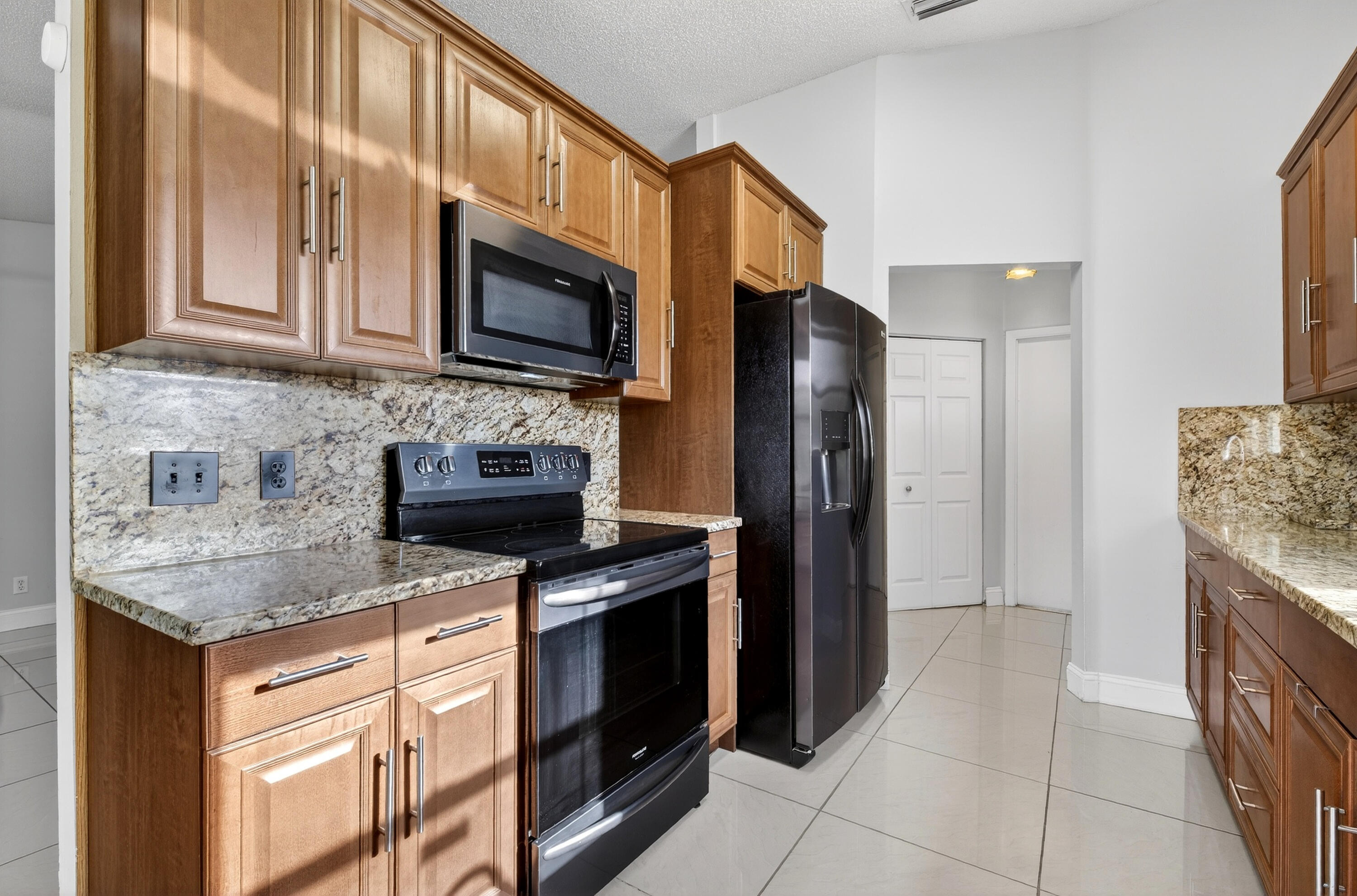 GREENACRES 2 - Residential