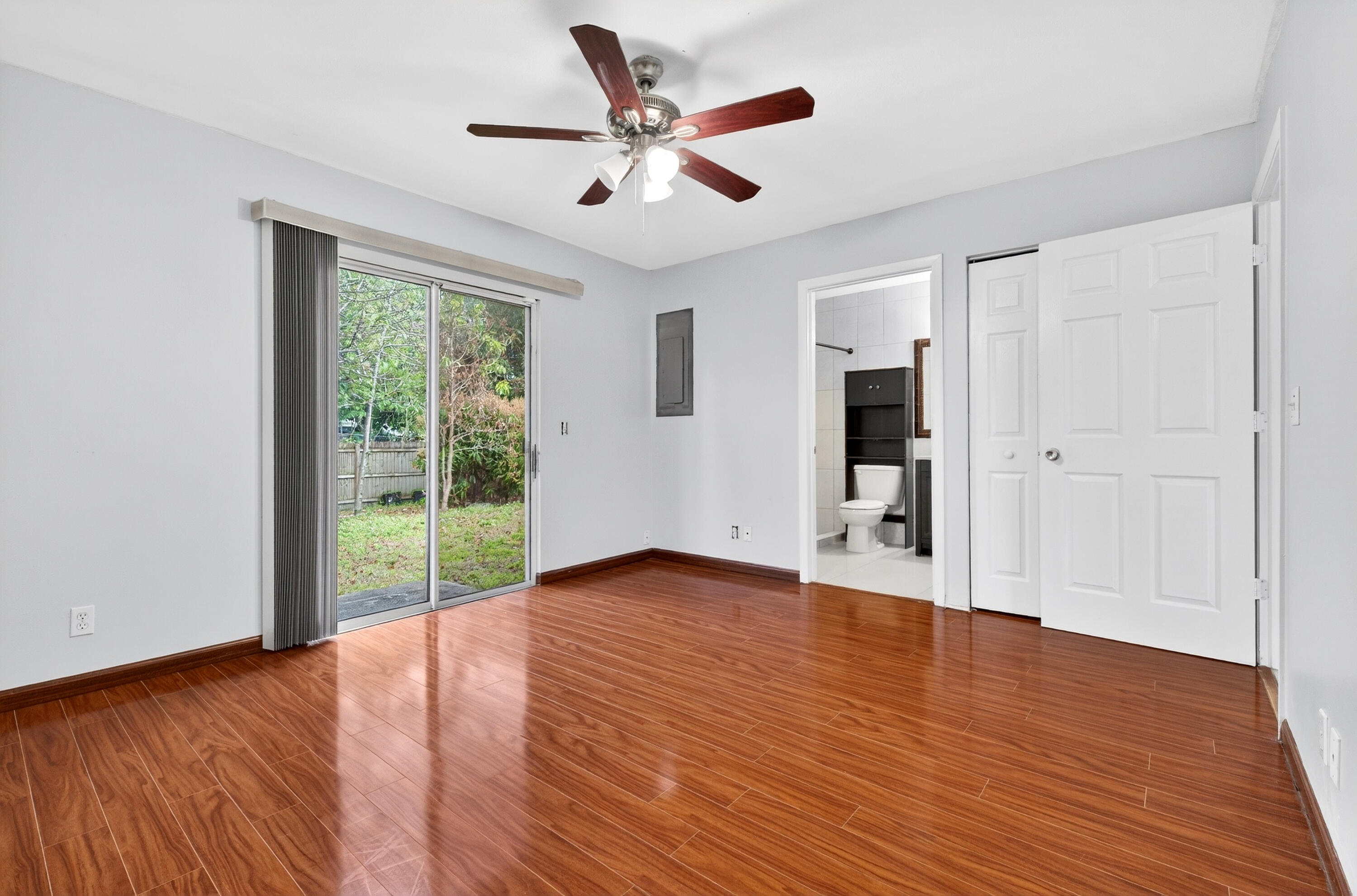 GREENACRES 2 - Residential