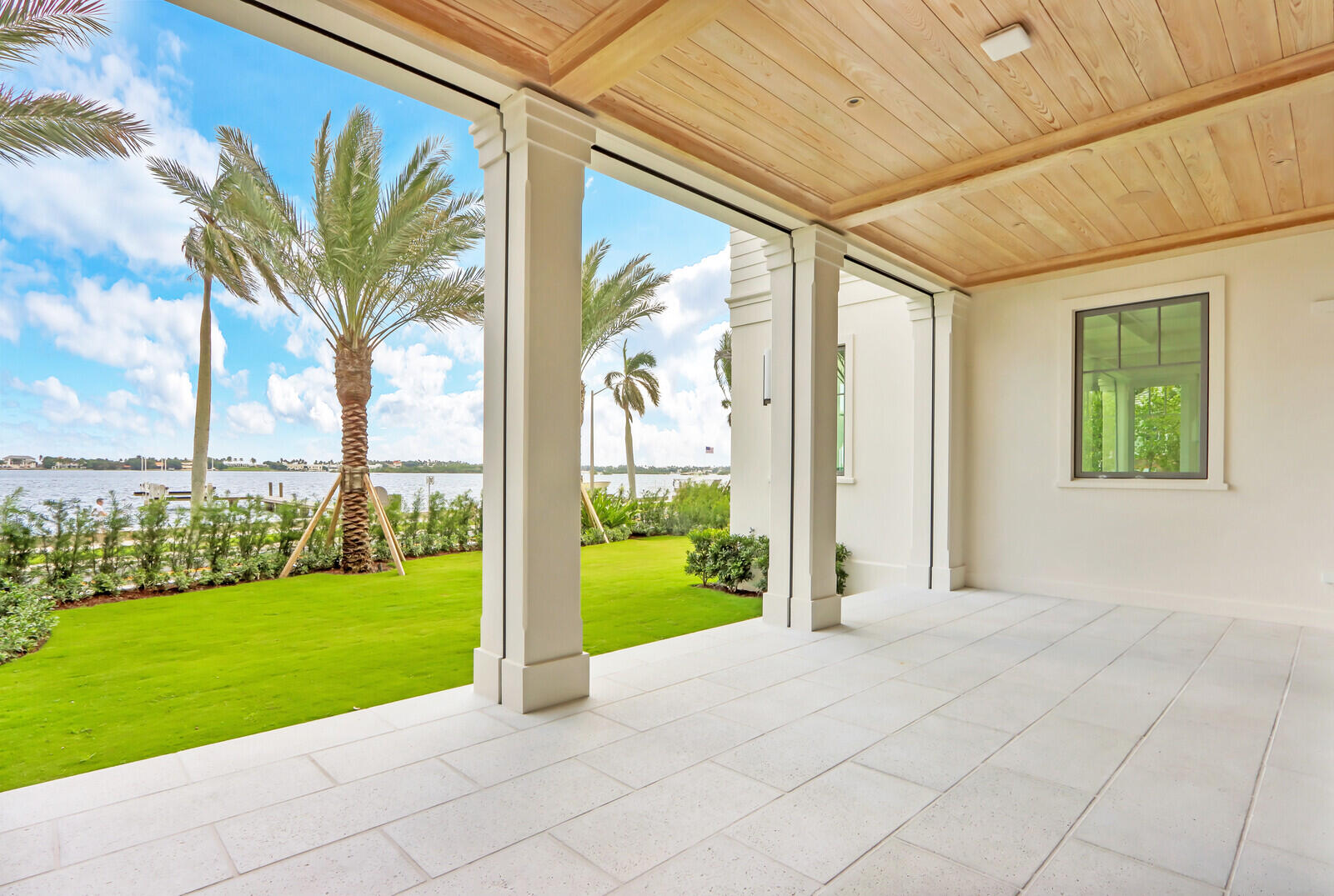 SANTA LUCIA - Residential