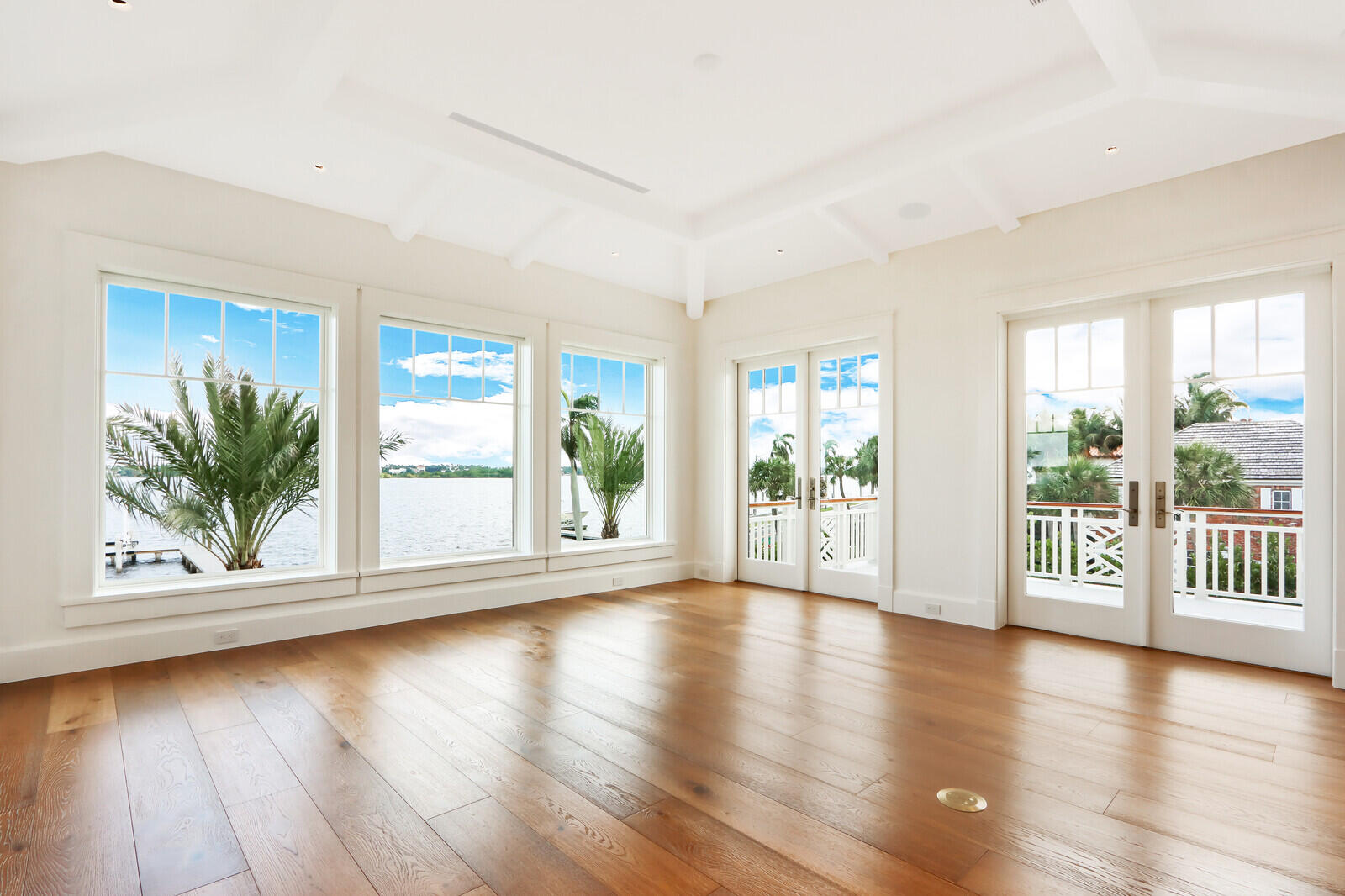 SANTA LUCIA - Residential