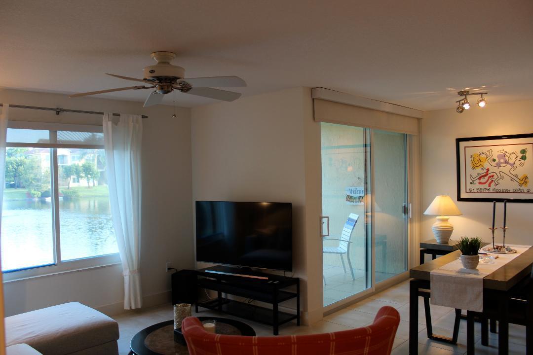 808 Villa Circle 808