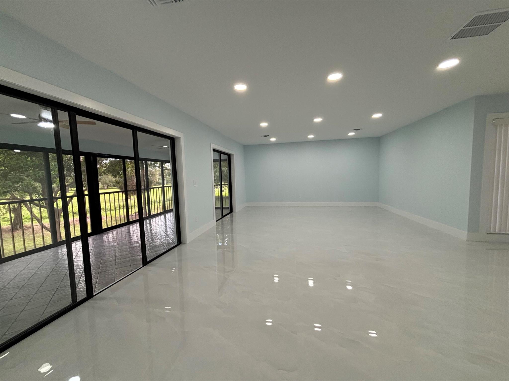 Pines of Boca Lago - Residential