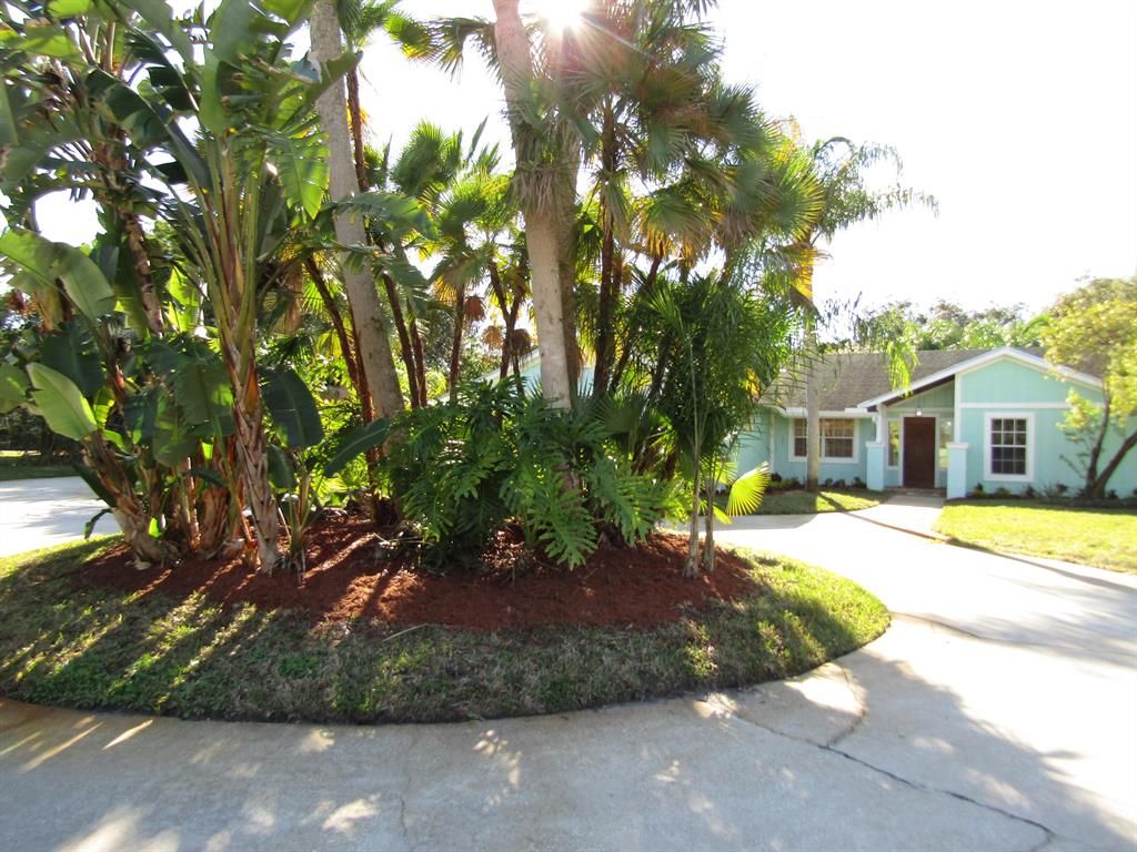 Photo of 2232 SW Racquet Club Drive, Palm City, FL 34990 (MLS # R10772407)