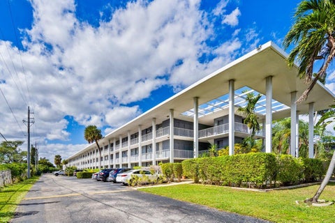 Tiny photo for 777 SE 2ND Avenue #209, Deerfield Beach, FL 33441 (MLS # B26080980)