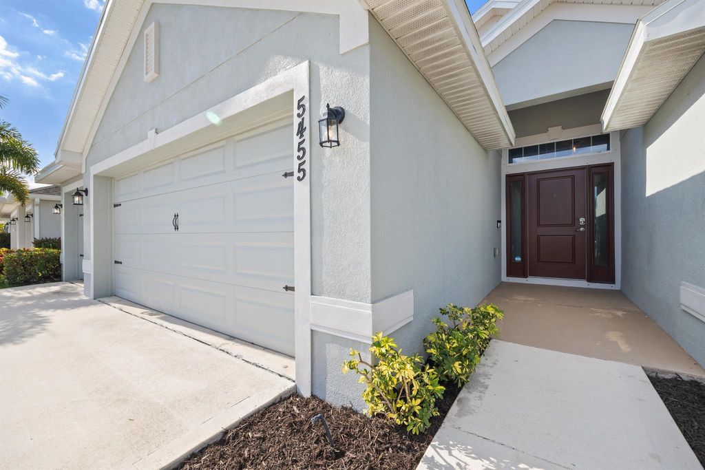 Photo of 5455 Lugo Street, Fort Pierce, FL 34951 (MLS # R10956446)