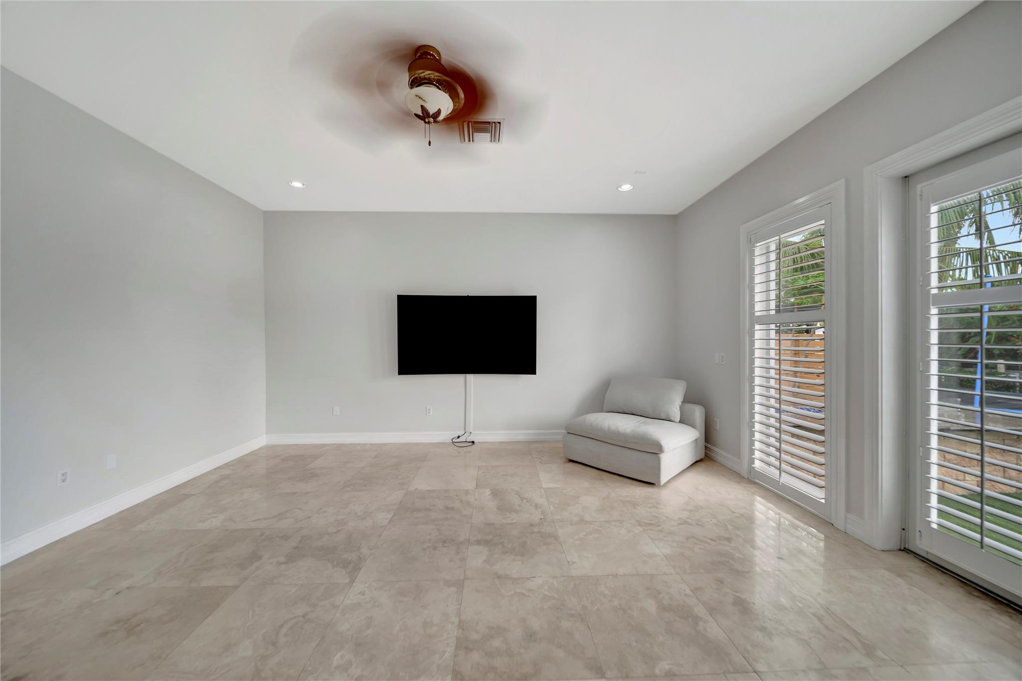 South New River Isles Sec - Residential