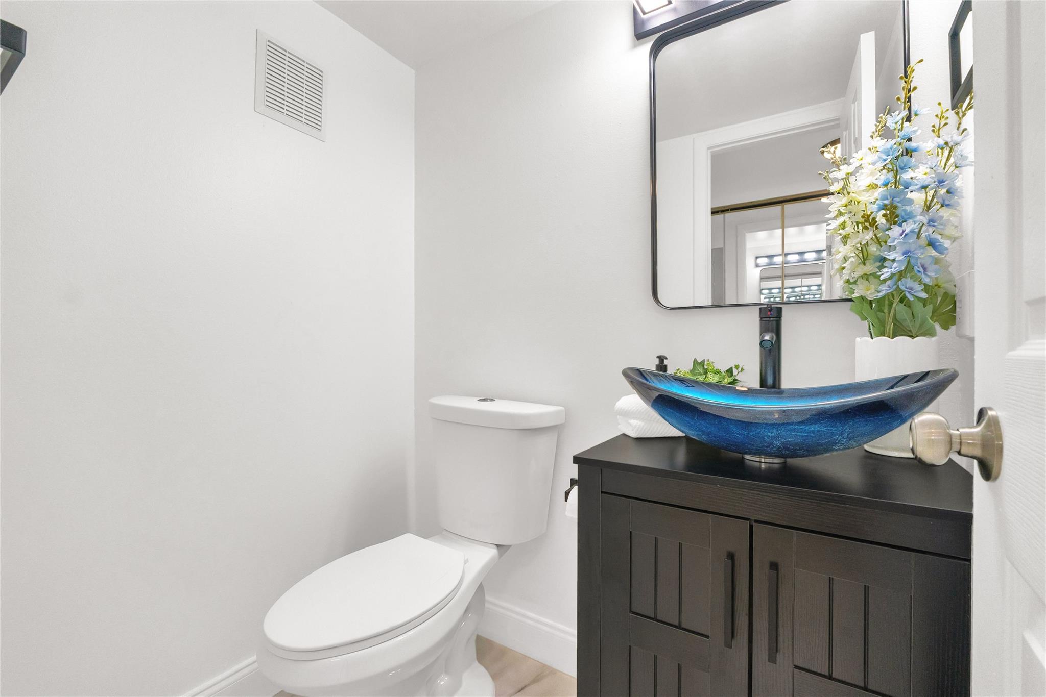 TILFORD L CONDO - Residential