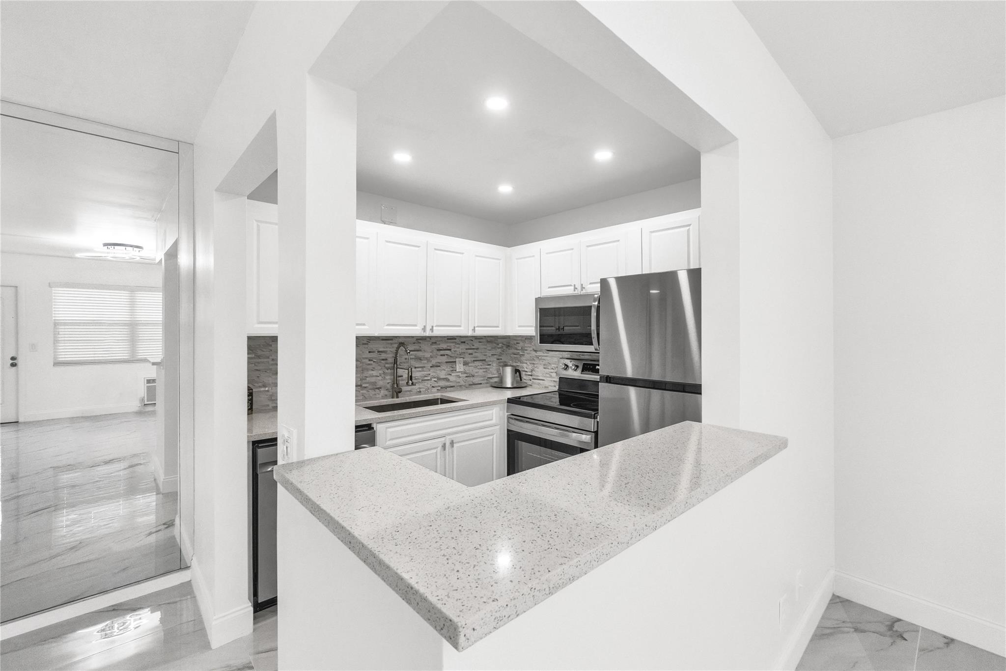 TILFORD L CONDO - Residential