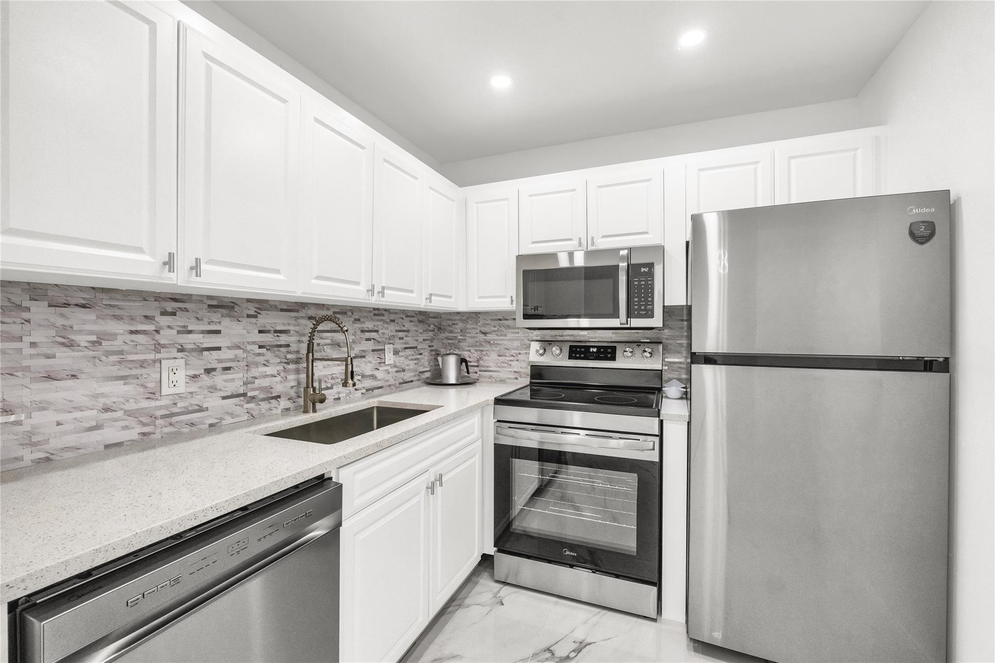 TILFORD L CONDO - Residential