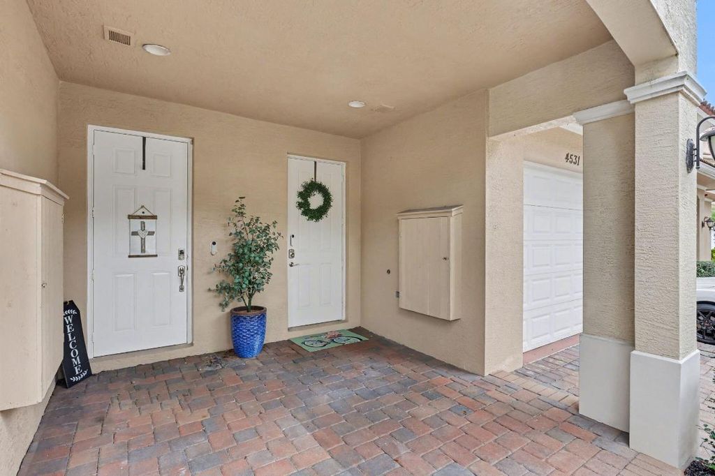 Photo of 4531 Artesa Way S, Palm Beach Gardens, FL 33418 (MLS # R11158732)