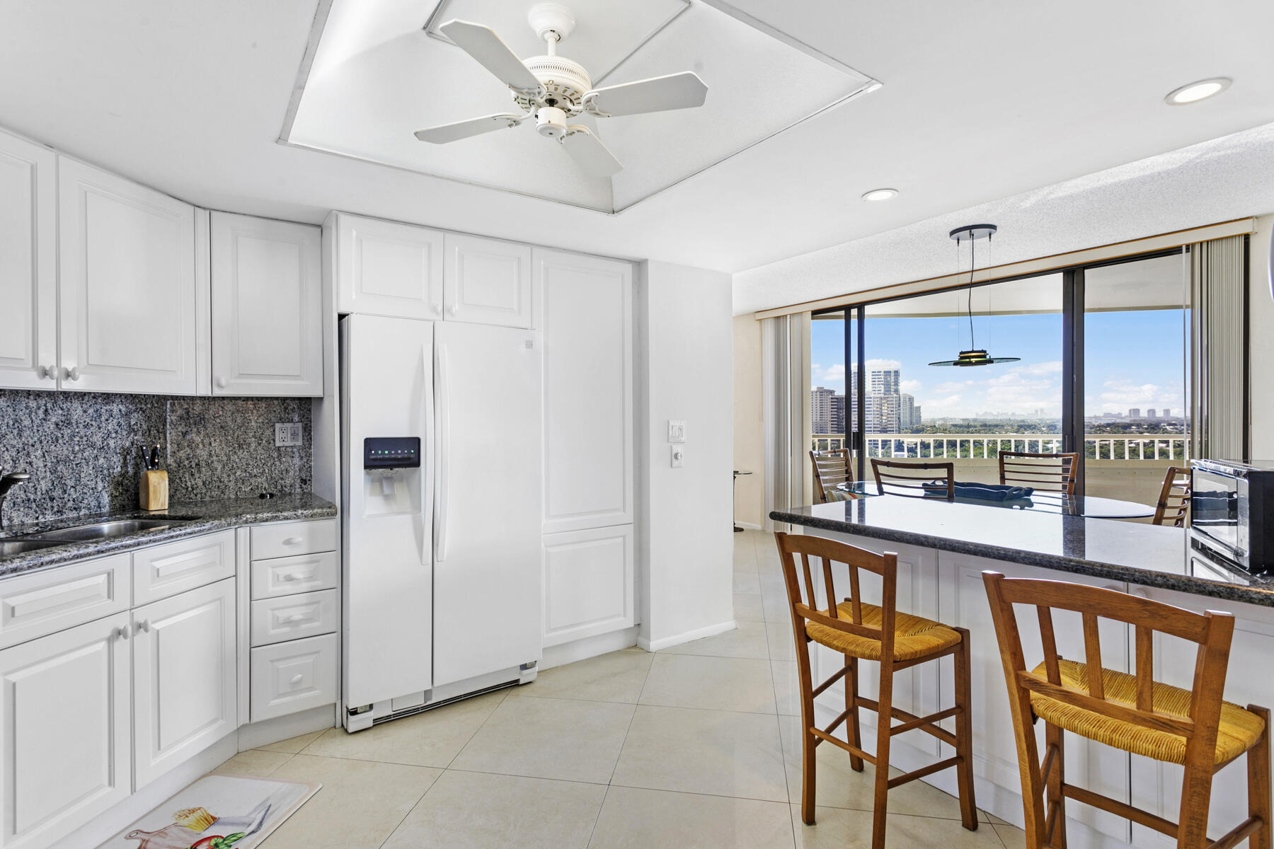 SEAWINDS CONDO - Residential