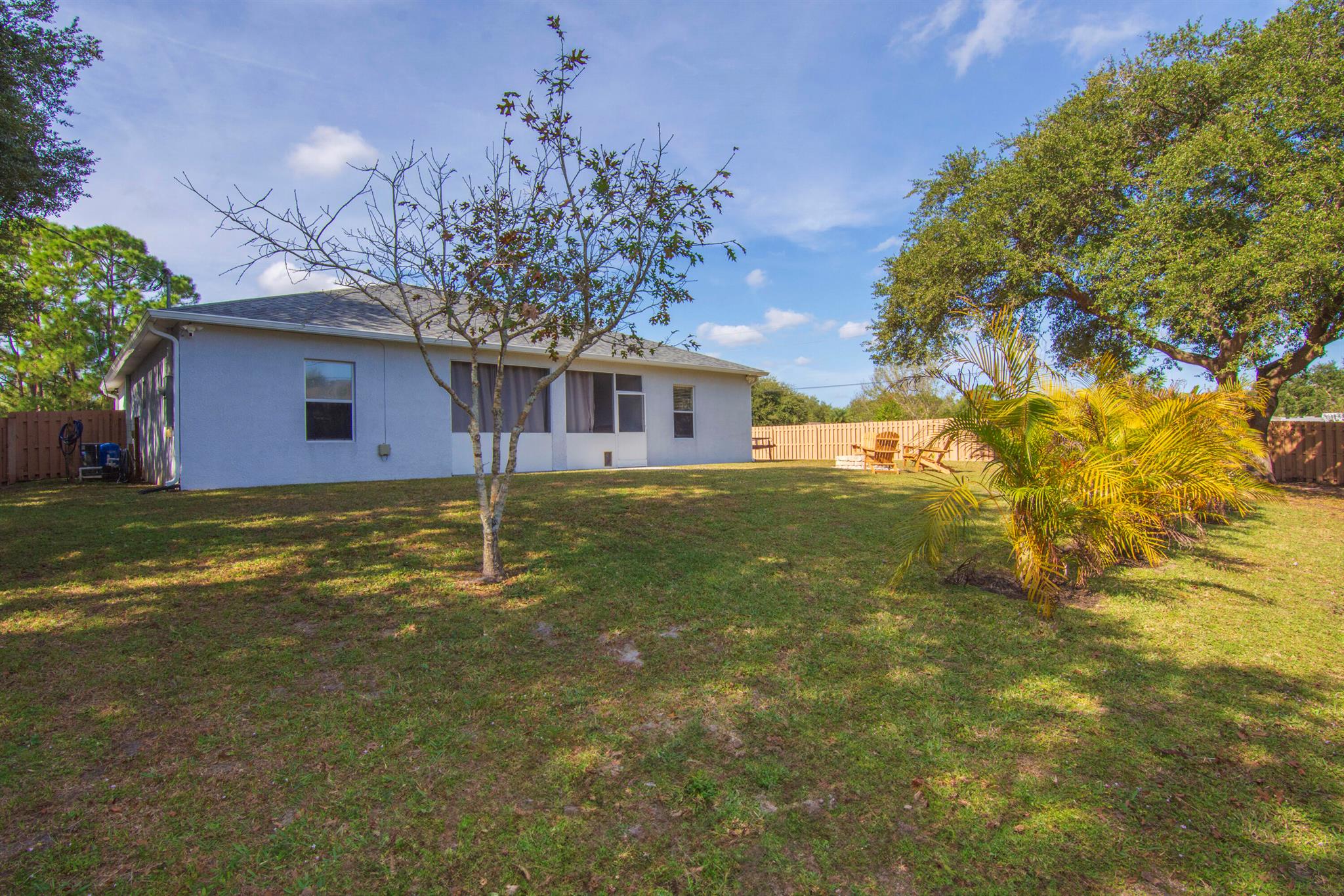 VERO LAKE ESTATES UNIT N - Residential