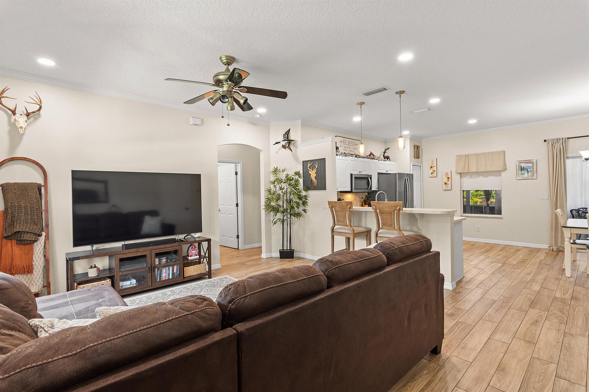 VERO LAKE ESTATES UNIT N - Residential