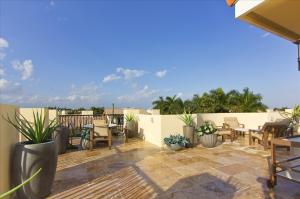 Ocean Terrace - Residential