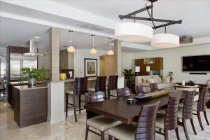 Ocean Terrace - Residential