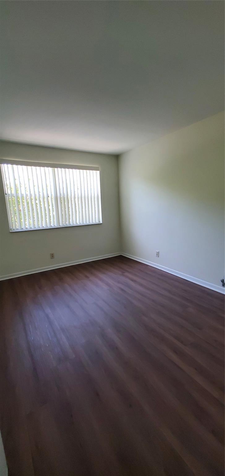 Edgewater Condo - Residential Lease