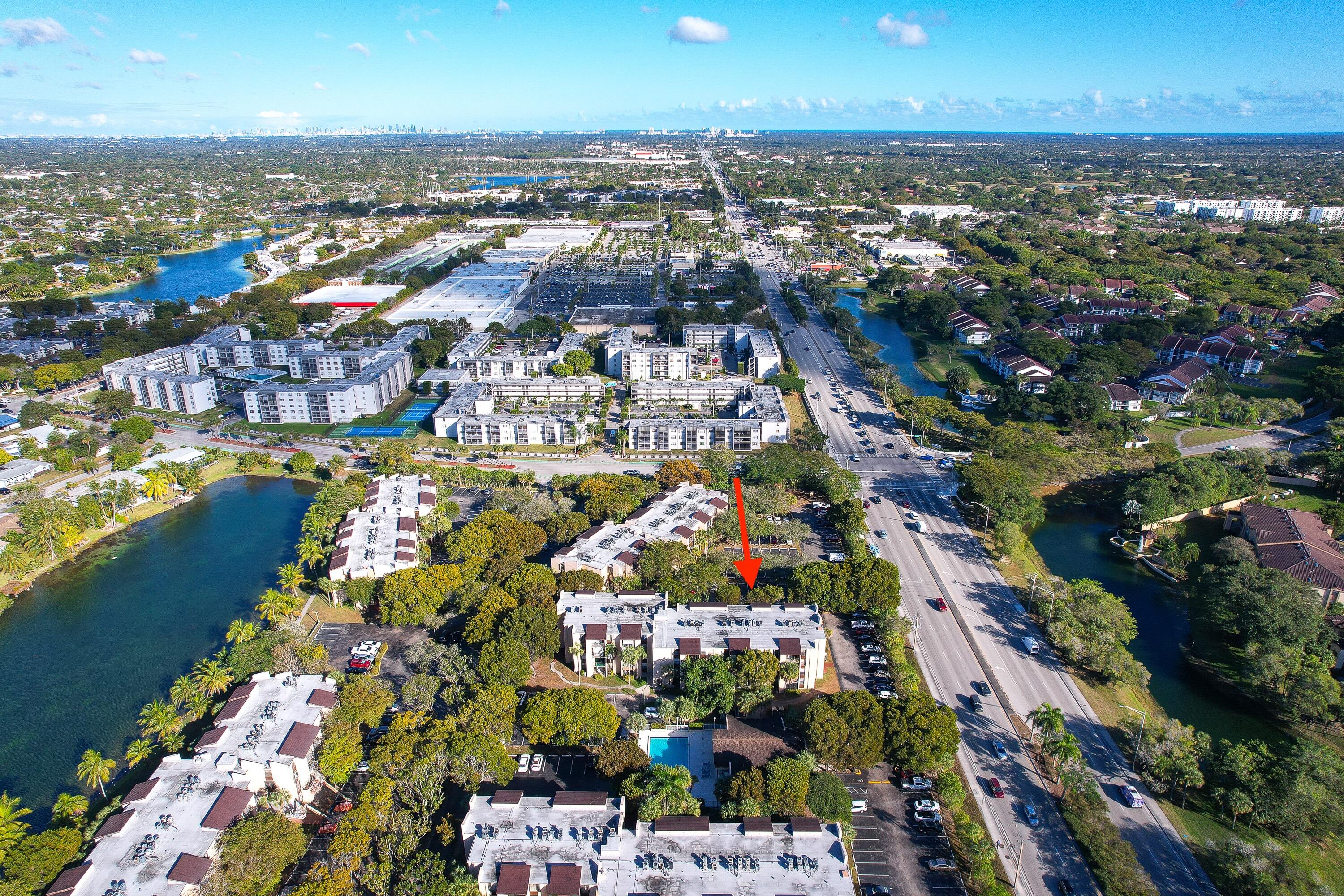 PROMENADE AT KENDALE LAKES - Residential