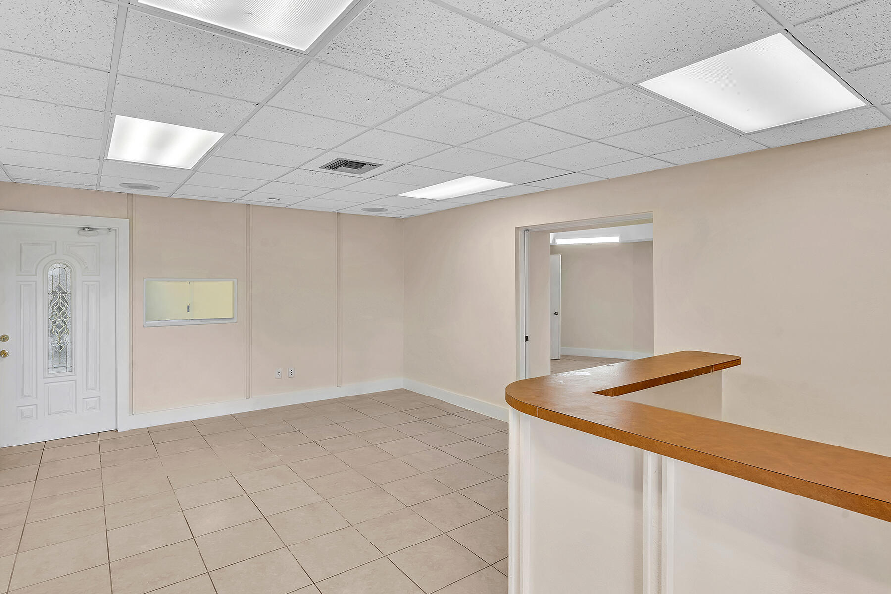 317 N Krome Avenue 313-317-319