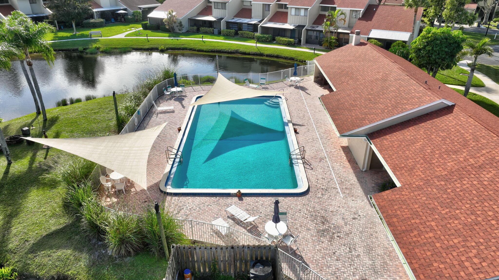 THE CROSSINGS - Residential