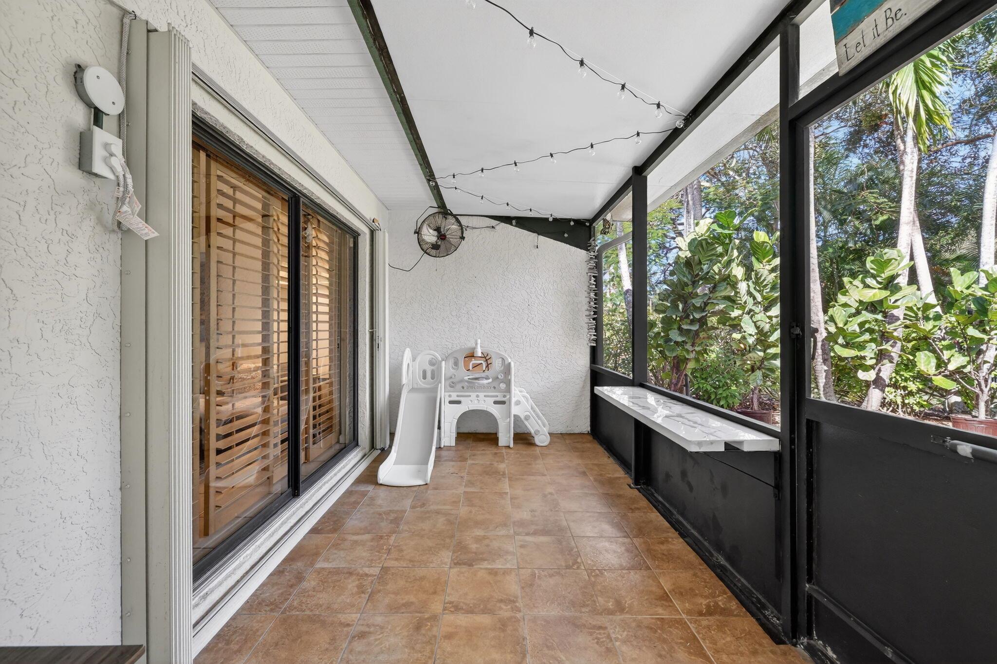 THE CROSSINGS - Residential