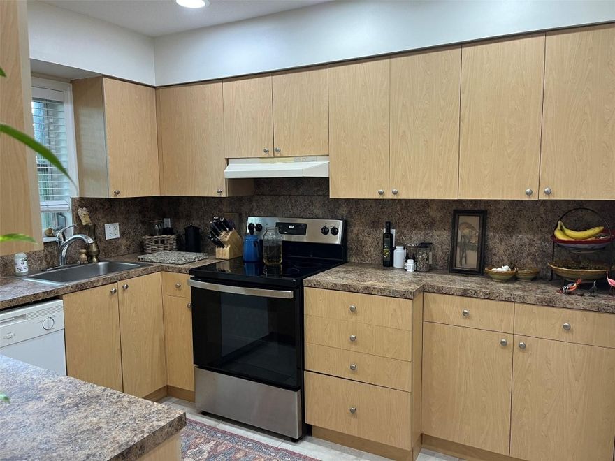 A Very nice duplex in a quiet neighborhood close to a great, clean, quiet beach, shopping, many schools, and community pools. Perfect for relaxing or getting out and about in Delray Beach. One apartment is very handicap accessible. Easy enter ramp from parking. Easy access shower too. This is a safe, clean neighborhood to walk, bike, drive, even cart around. Just 7 blocks from Atlantic Ave. Close enough to the nightlife and far away for the quiet times. Less than 2 miles from public swimming pools. Just one mile to the BEACH! The property is in a "RO" zoned neighborhood, so go ahead and have your small professional office with a Delray Beach address and live there too.If you have a desire to change the building, GO FOR IT! The city is very easy to work with on designs.