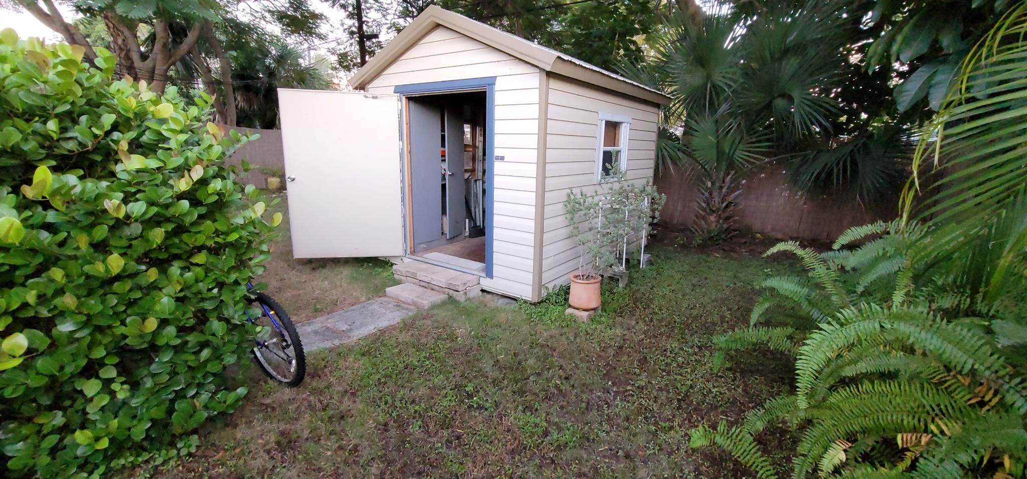 Del Ida Park - Residential Income