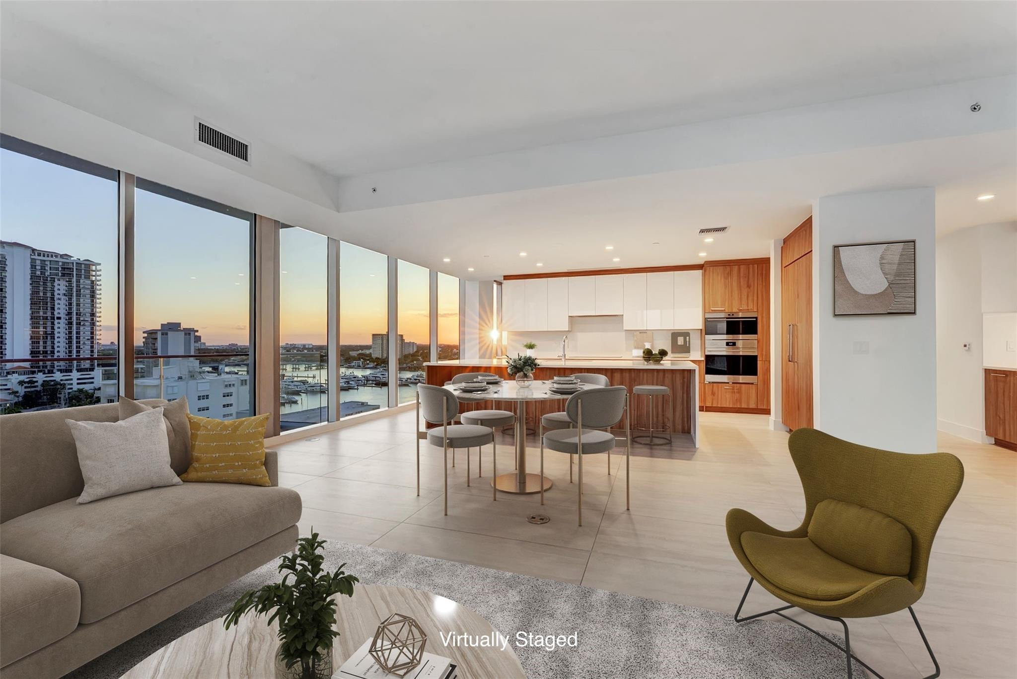 153 N Seabreeze Boulevard 902-s