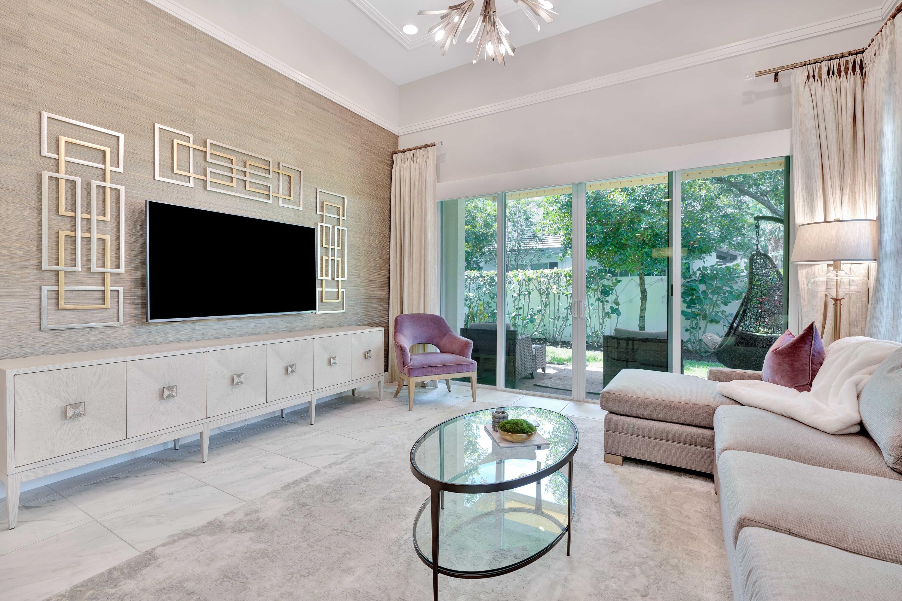 POINTE MIDTOWN - Residential Lease