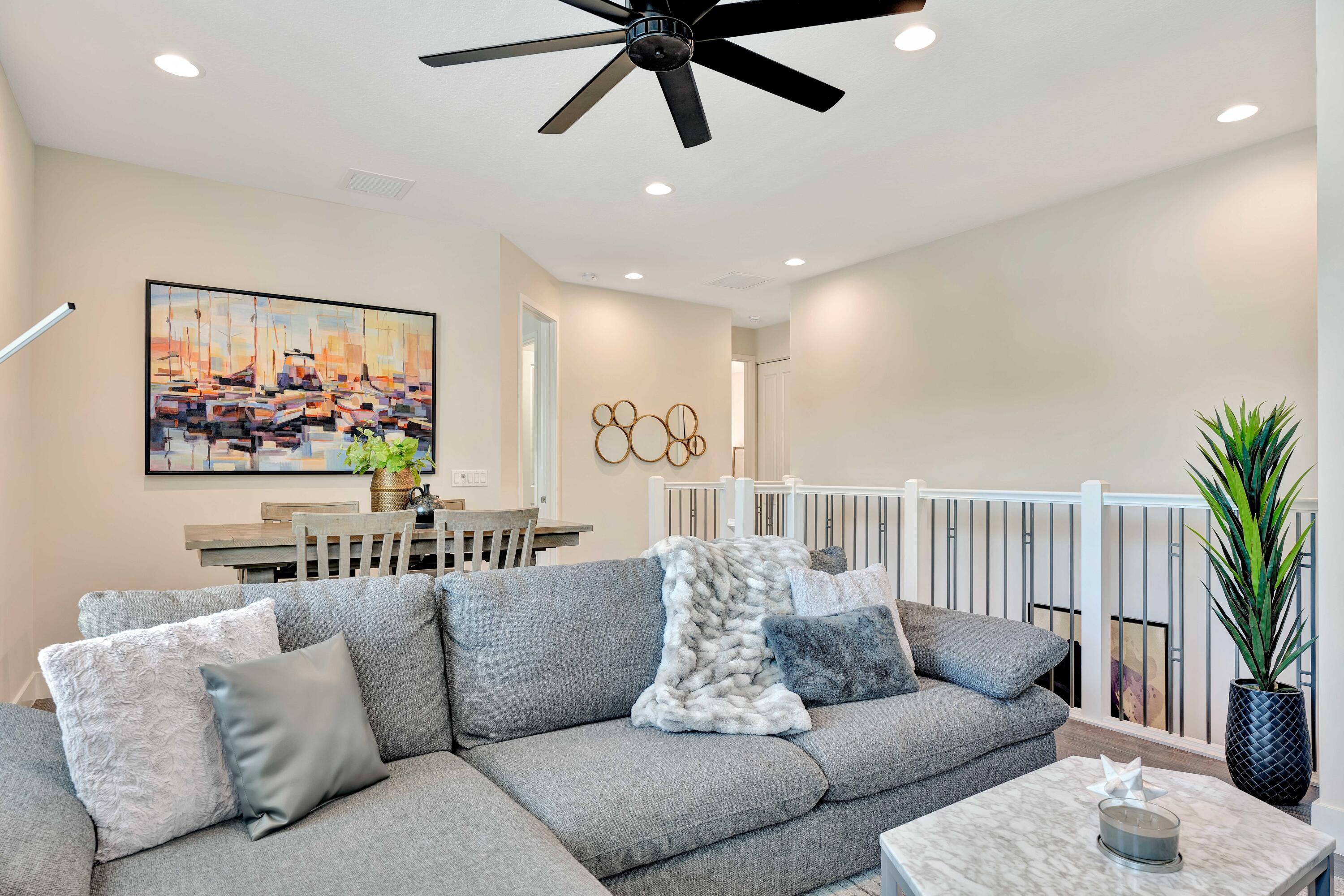 POINTE MIDTOWN - Residential Lease