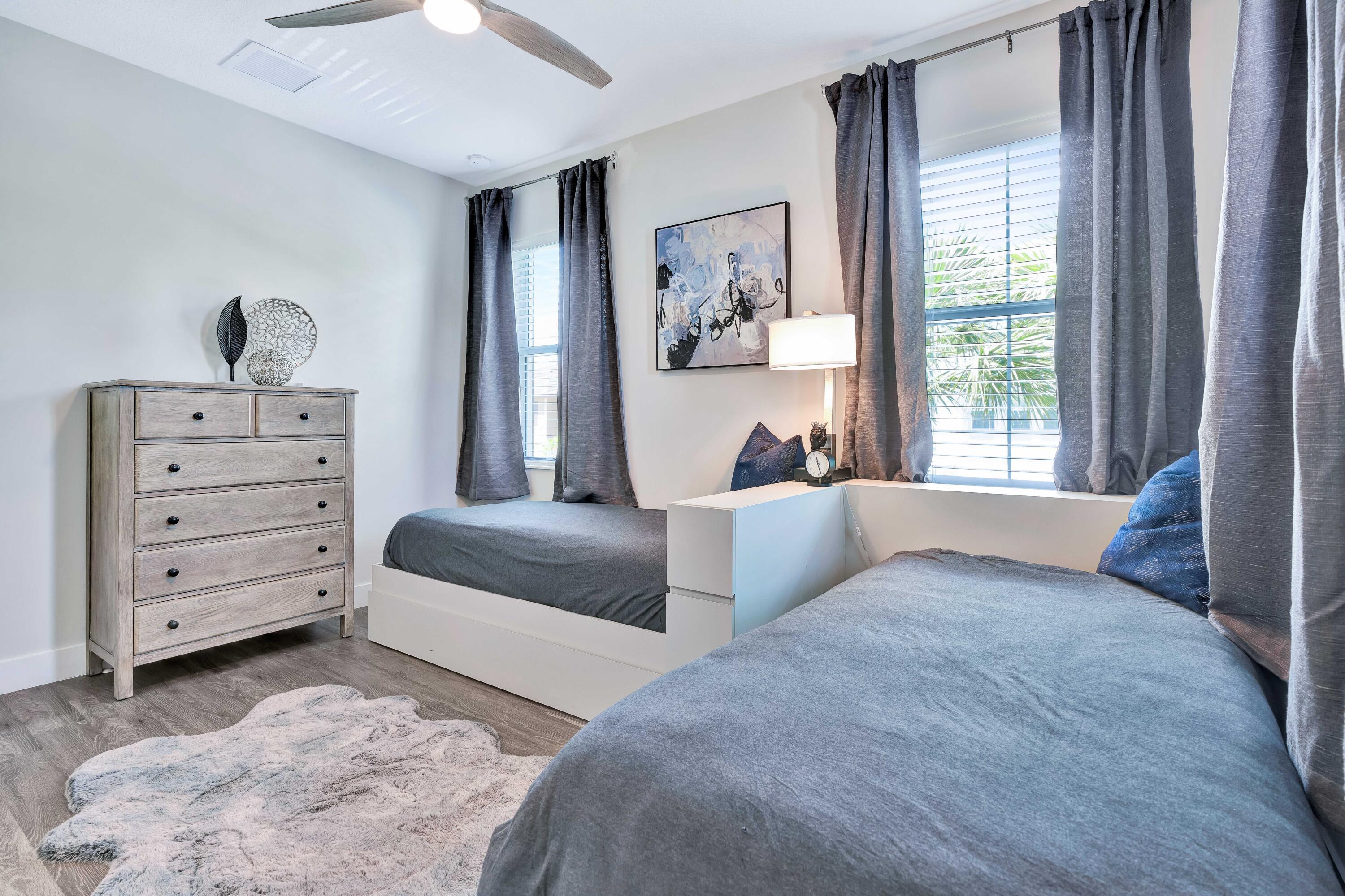 POINTE MIDTOWN - Residential Lease