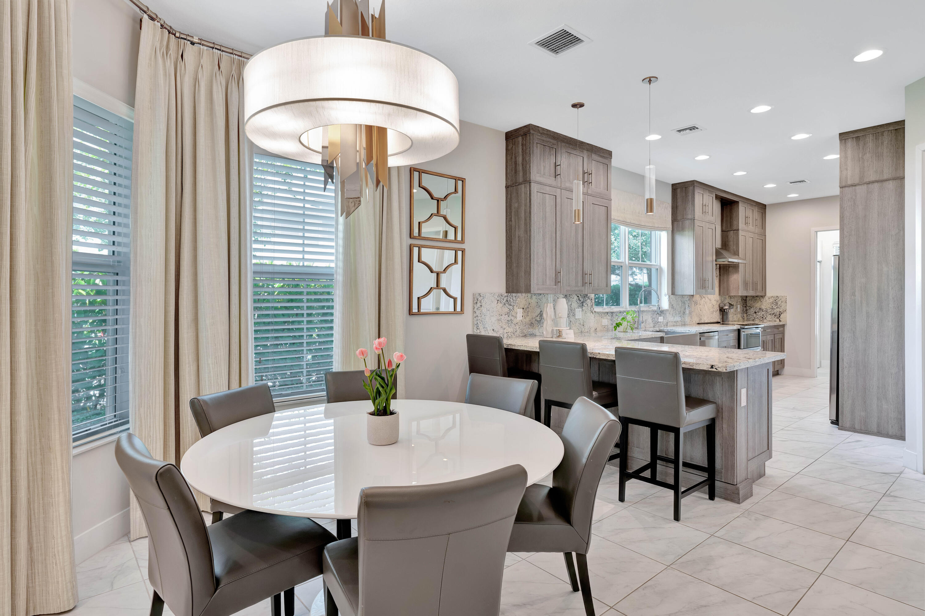 POINTE MIDTOWN - Residential Lease