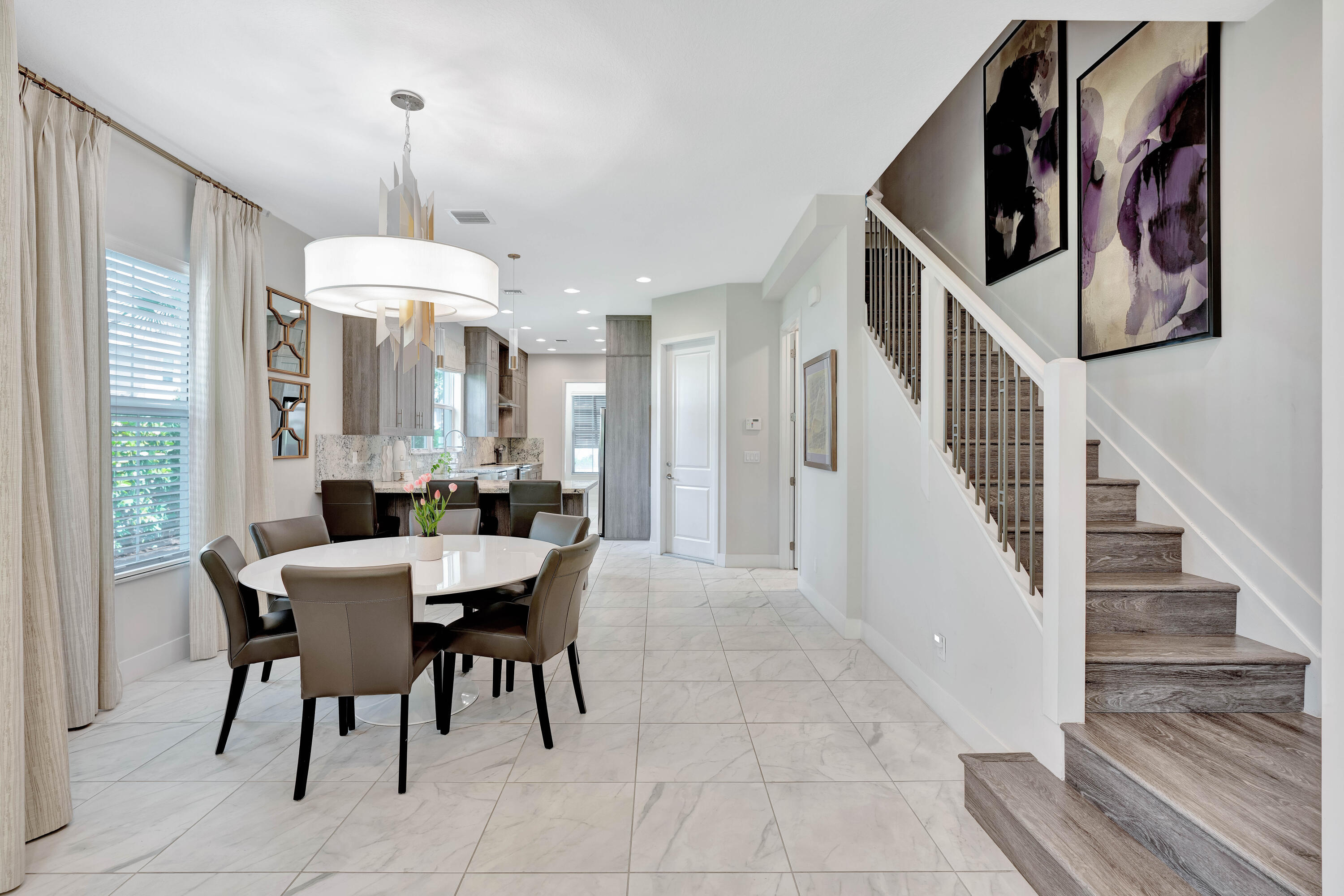 POINTE MIDTOWN - Residential Lease