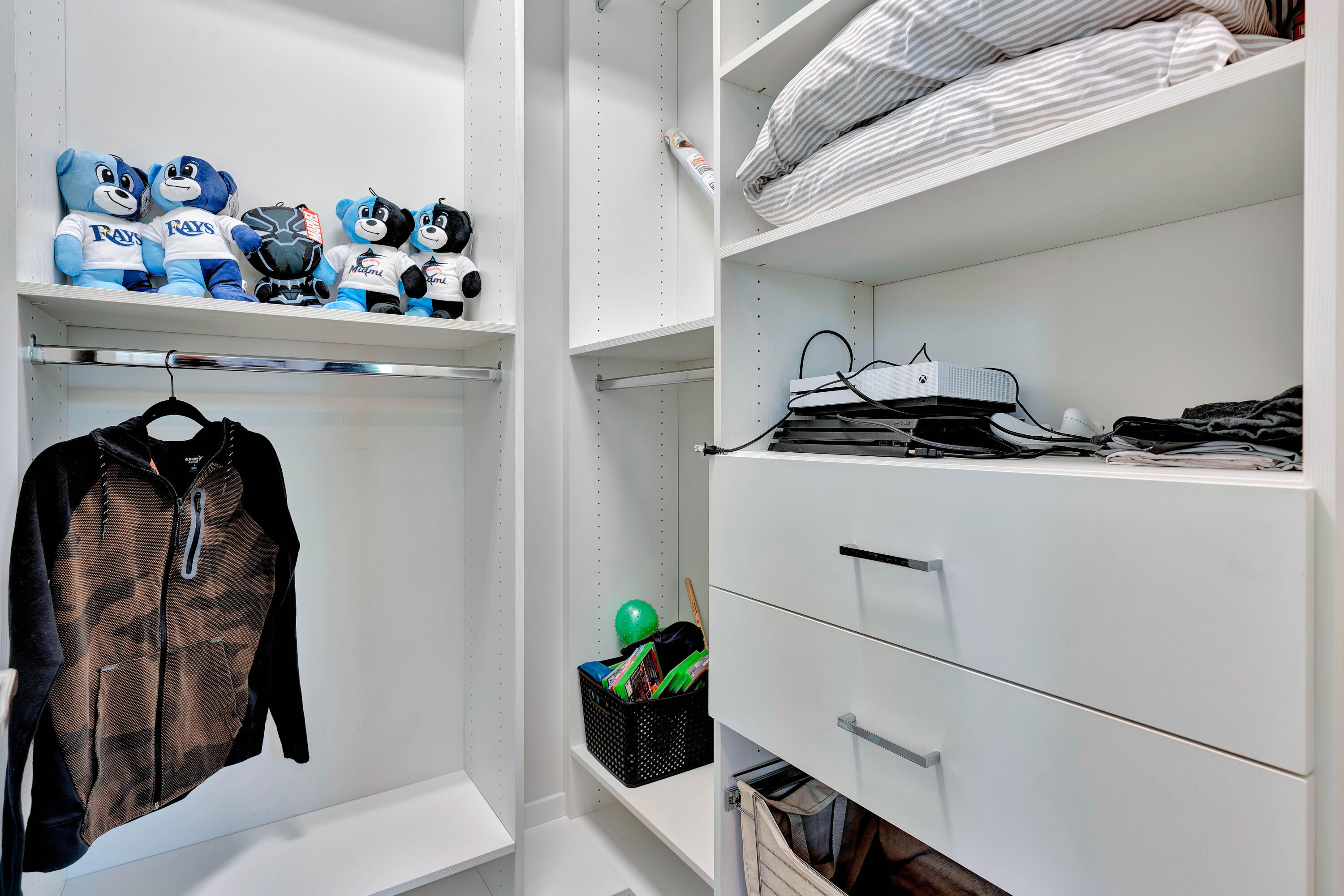 POINTE MIDTOWN - Residential Lease