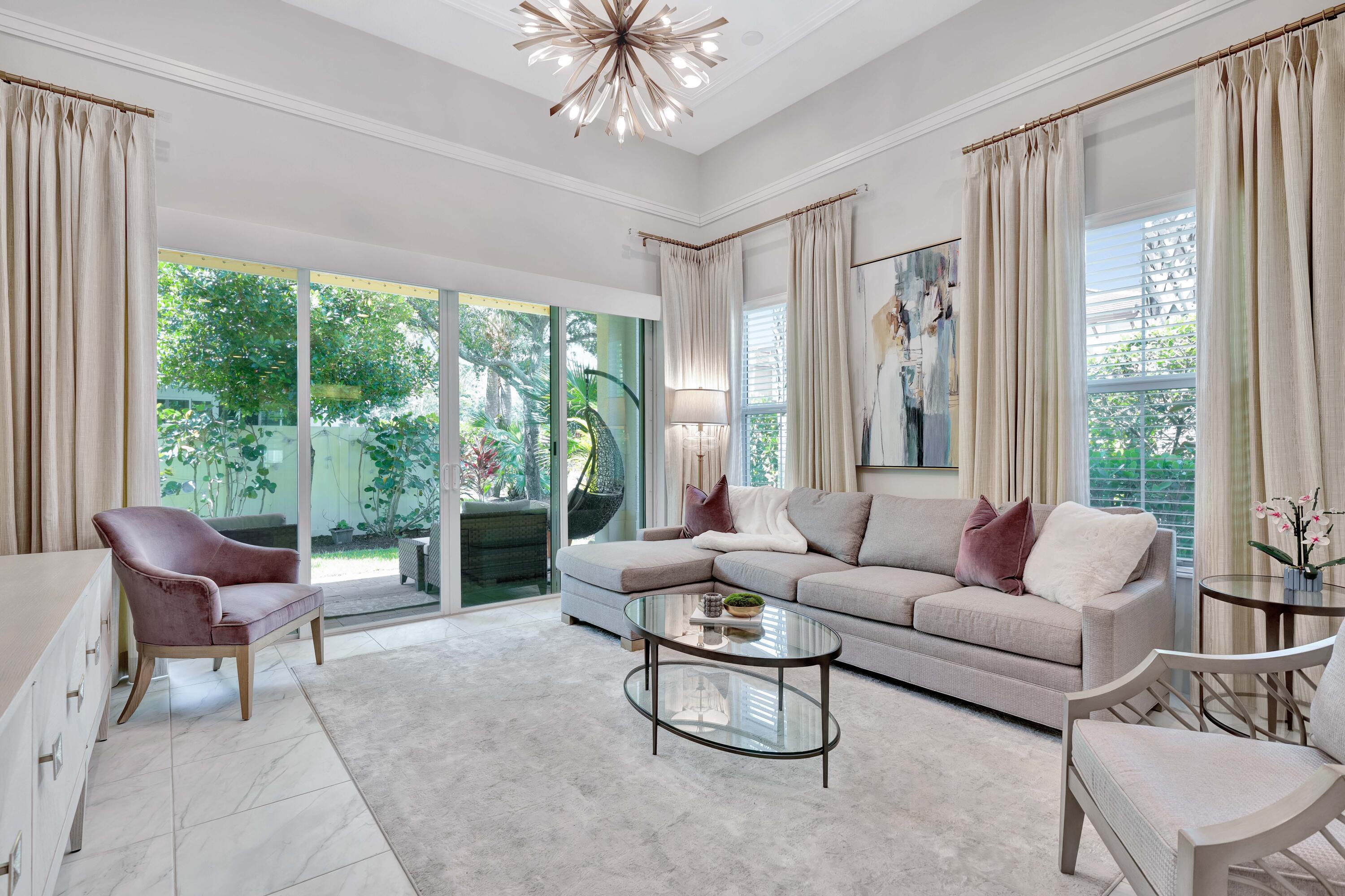 POINTE MIDTOWN - Residential Lease