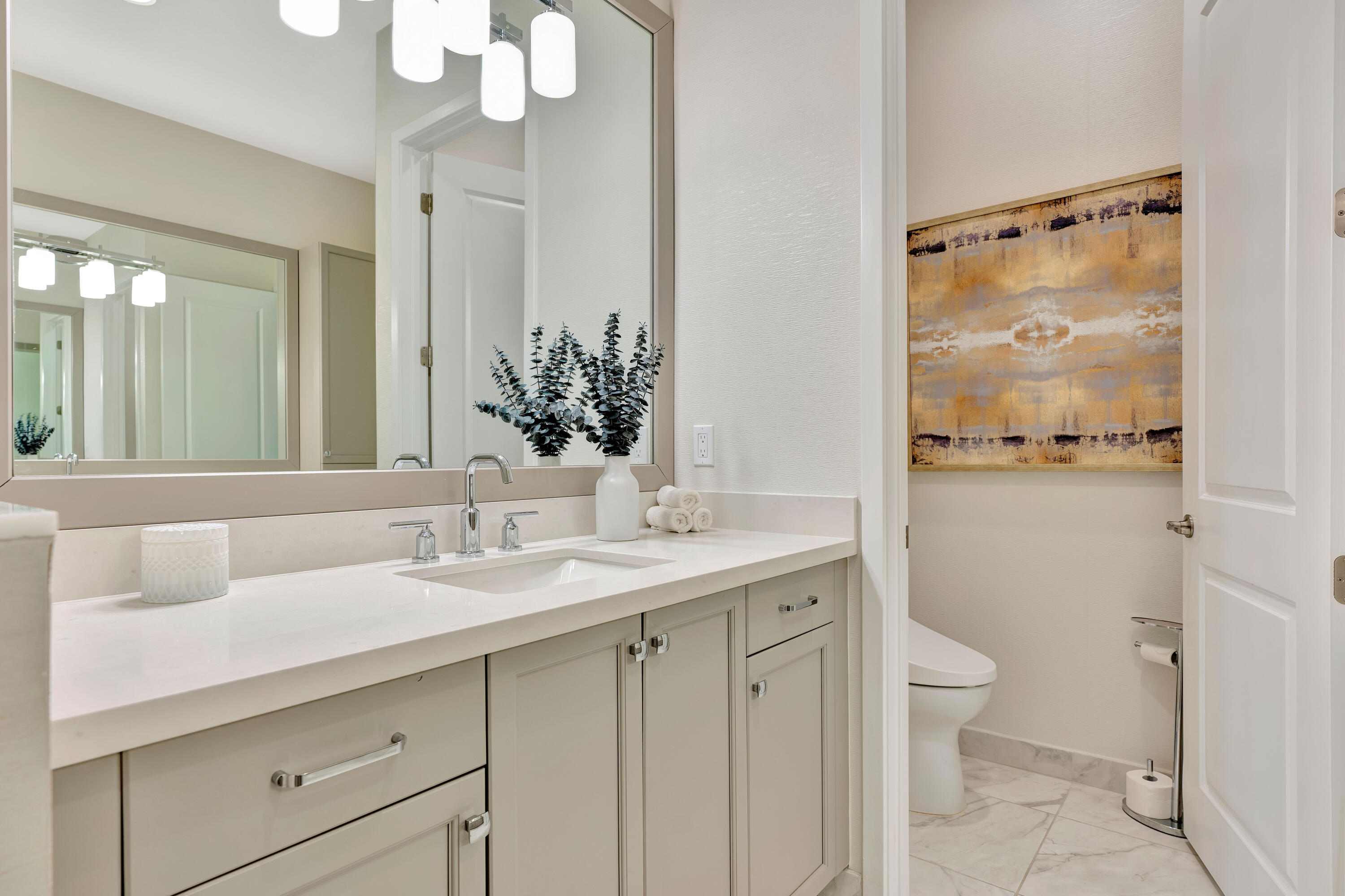 POINTE MIDTOWN - Residential Lease