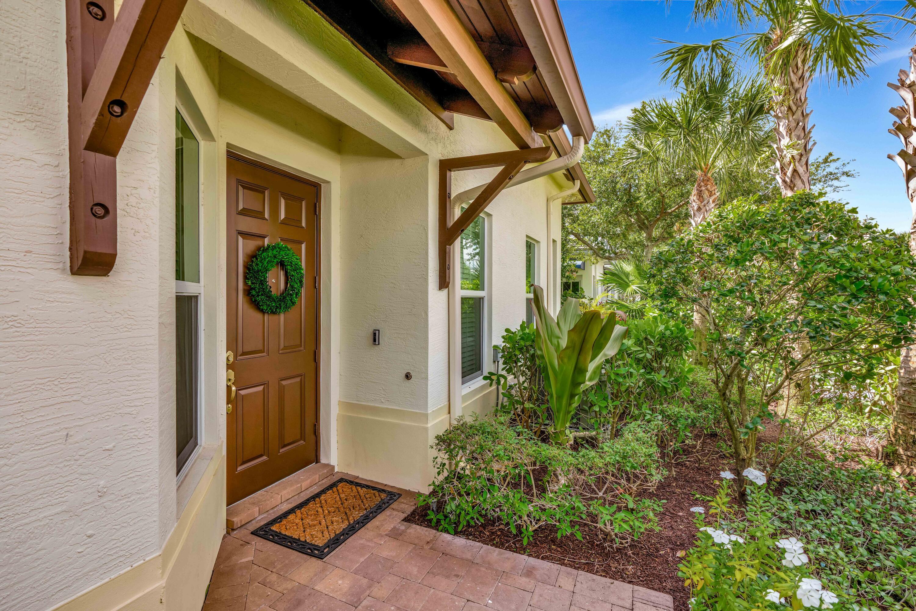 POINTE MIDTOWN - Residential Lease