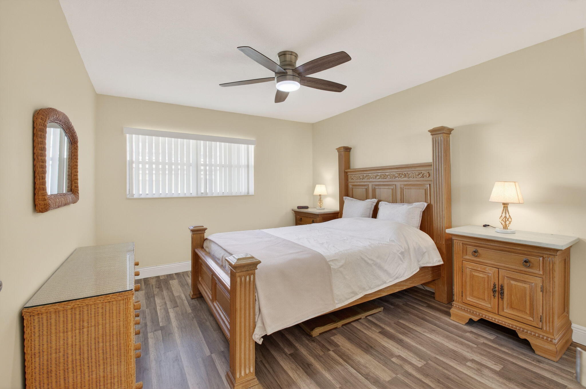 KINGS POINT FLANDERS CONDOS - Residential Lease