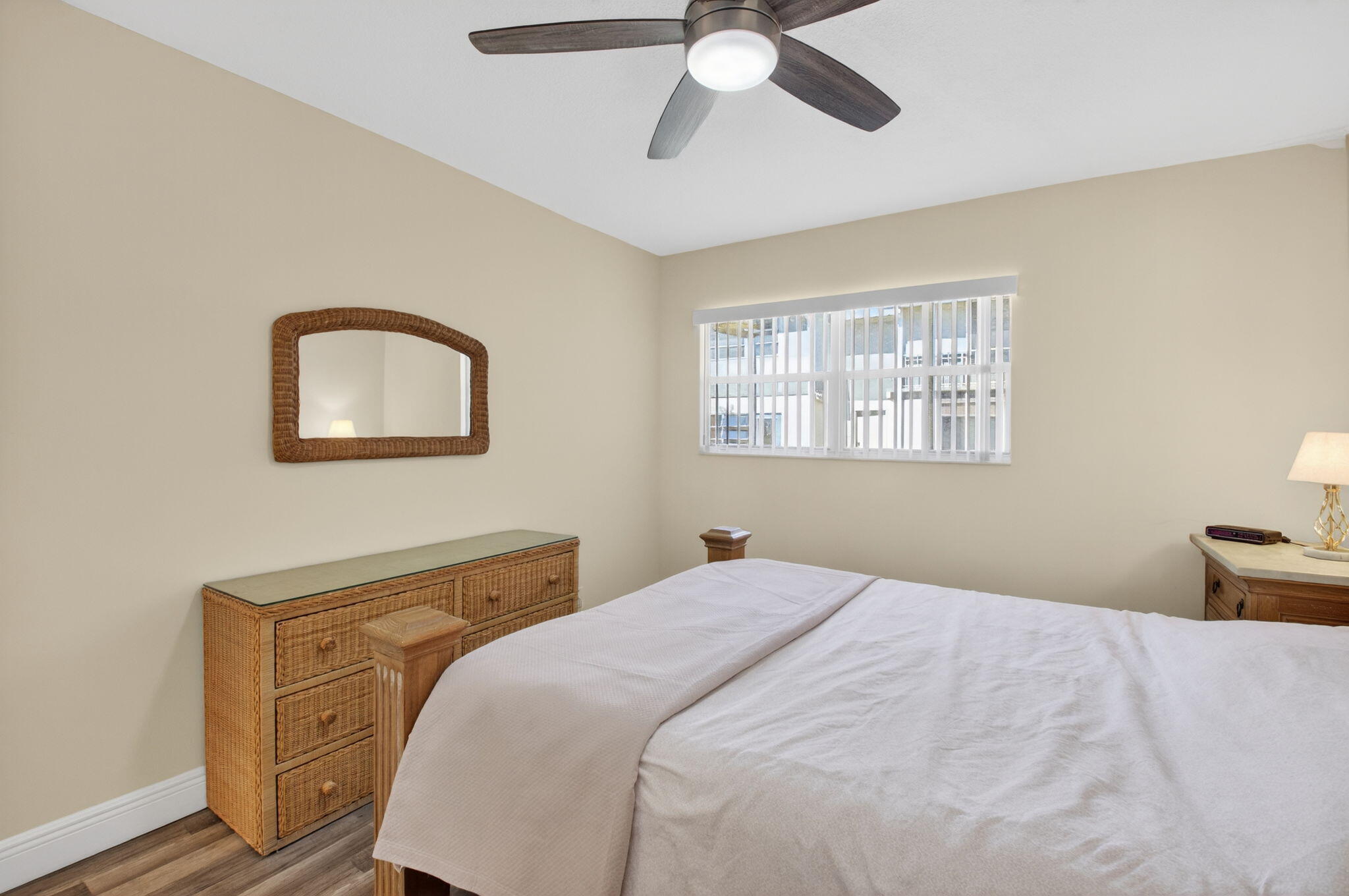 KINGS POINT FLANDERS CONDOS - Residential Lease