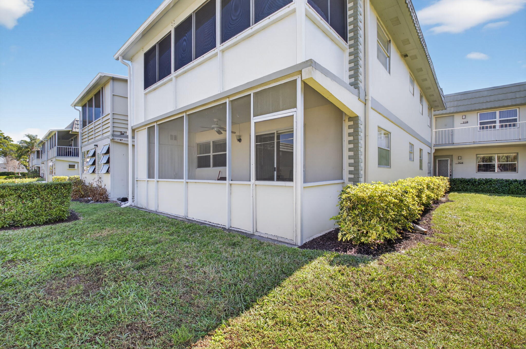 KINGS POINT FLANDERS CONDOS - Residential Lease