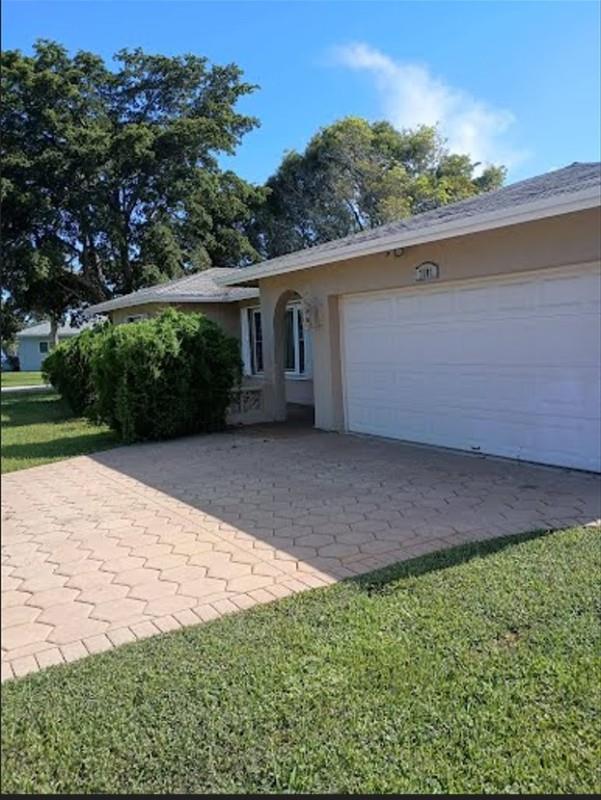 Spacious 3BR/3BA Home with Bonus Rooms in Prime Tamarac Location
Beautifully maintained 2,500 sq ft single-family home just minutes from Sawgrass Expressway and Turnpike. Features include 3 bedrooms, 3 full baths, and two large bonus rooms perfect for a home office or playroom. Located near top-rated schools, this home combines comfort, convenience, and space in a quiet setting with easy access to major highways. Minutes to Sawgrass Mills, Turnpike, and all the best of South Florida living.