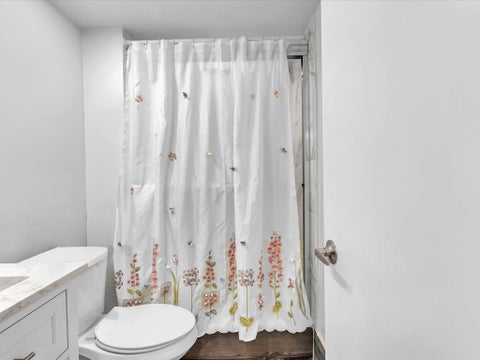 Tiny photo for 100 Ashbury Road #103, Hollywood, FL 33024 (MLS # B26047199)