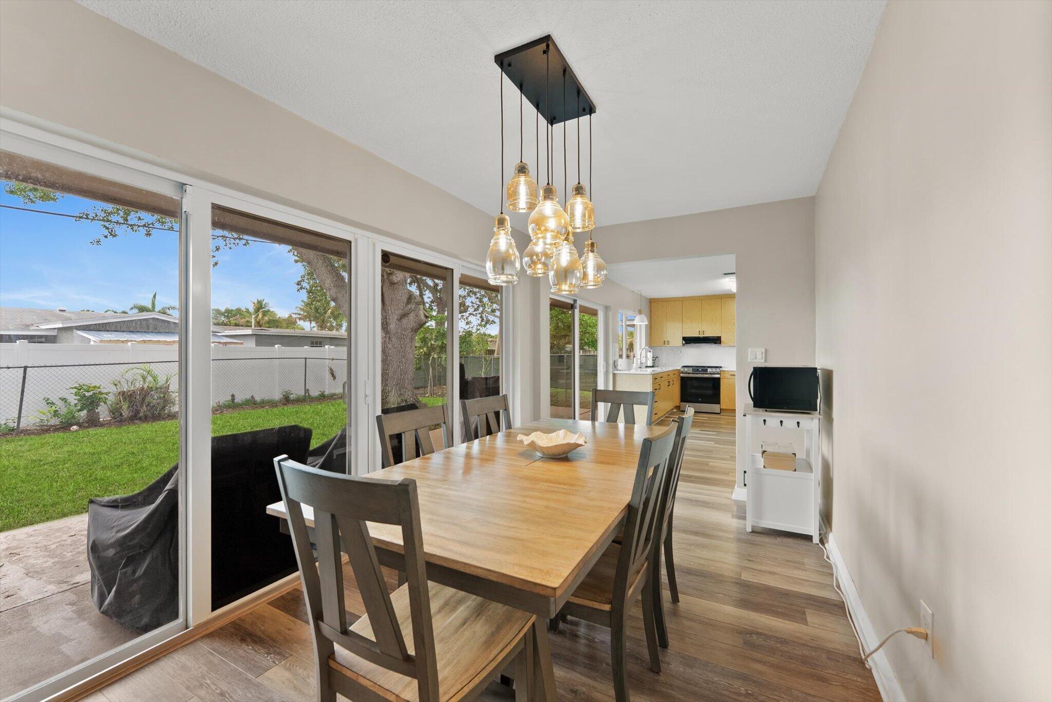 MIRAMAR ISLES SECTION 4 REPLAT - Residential