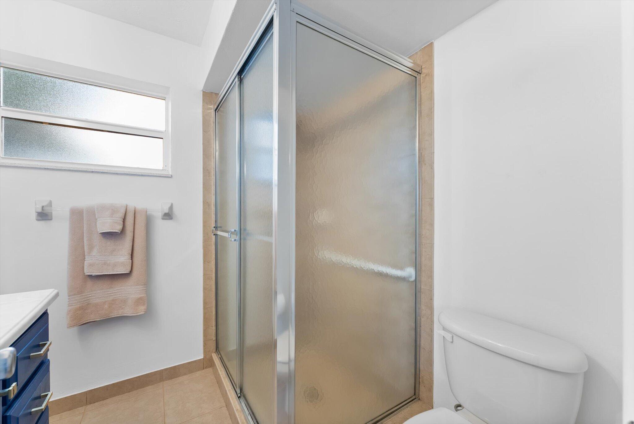 MIRAMAR ISLES SECTION 4 REPLAT - Residential