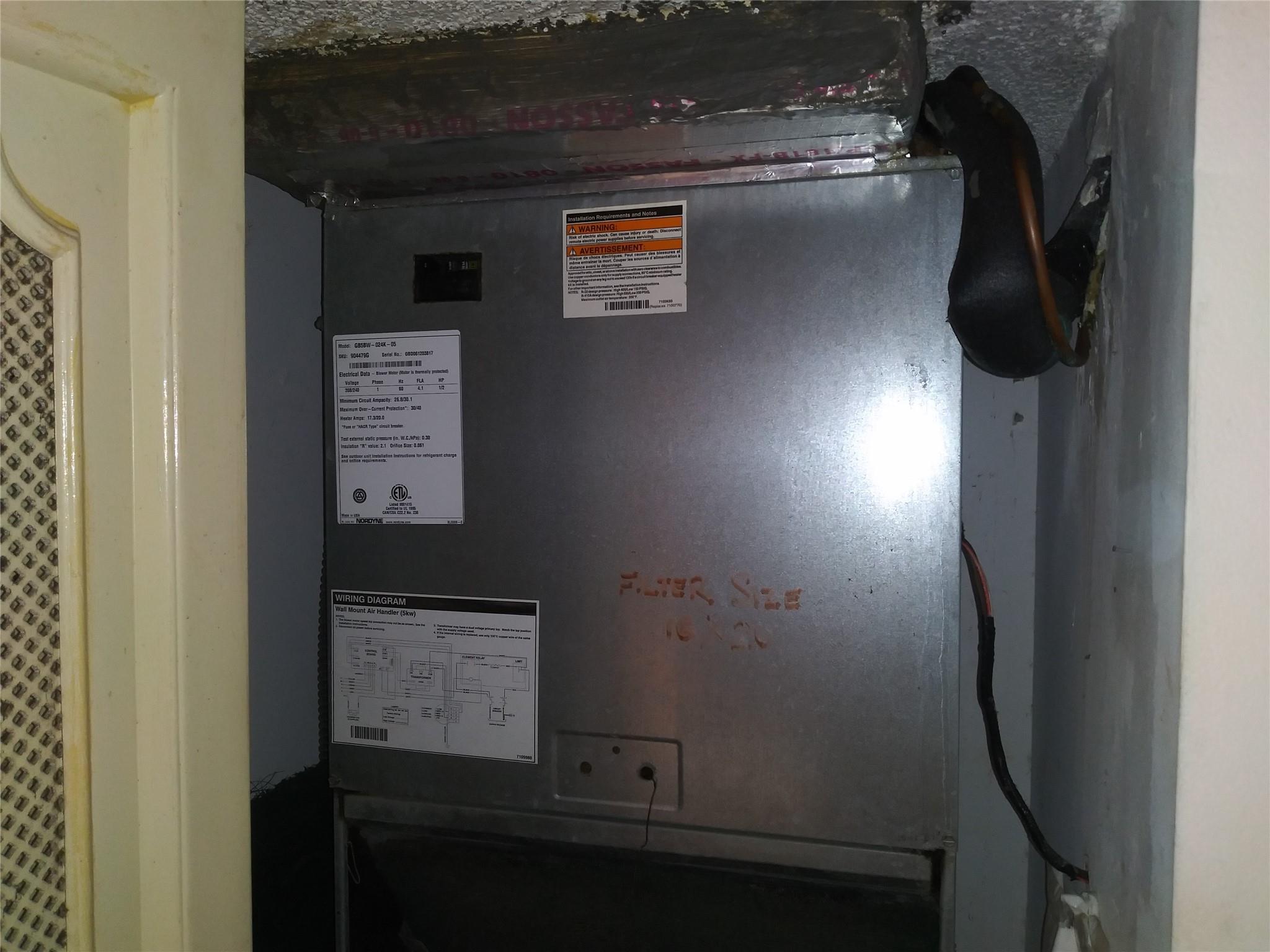 Meadowbrook Lakes View - Residential