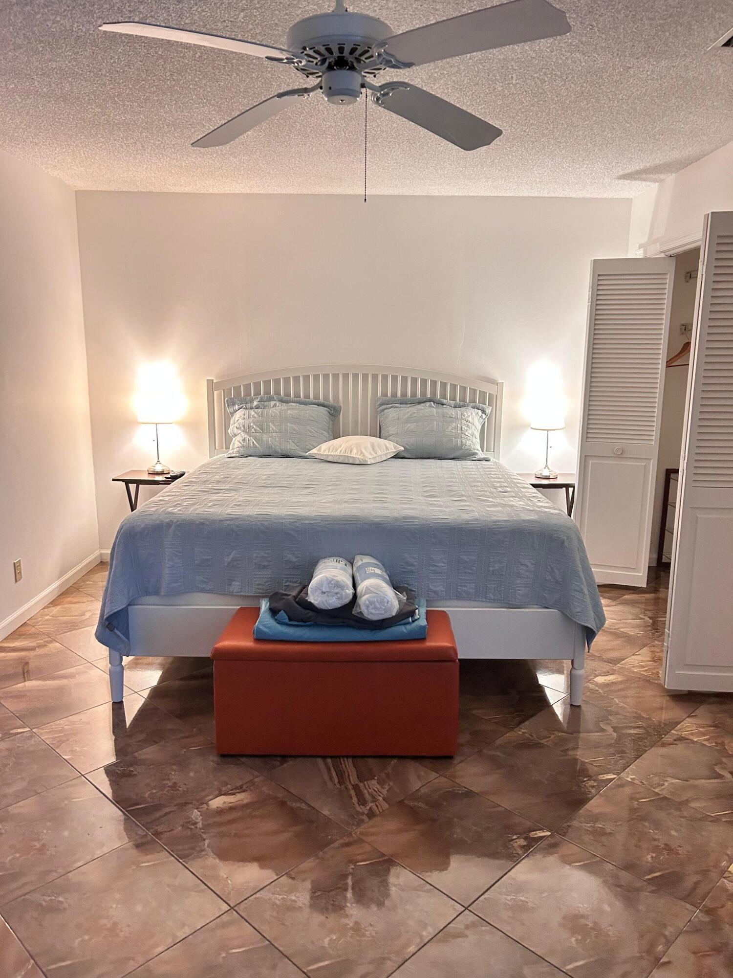 BOCA GREENS 7 - Residential