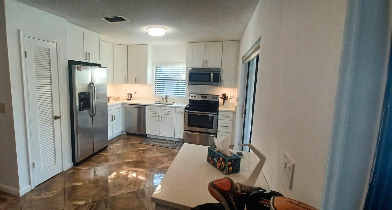 BOCA GREENS 7 - Residential