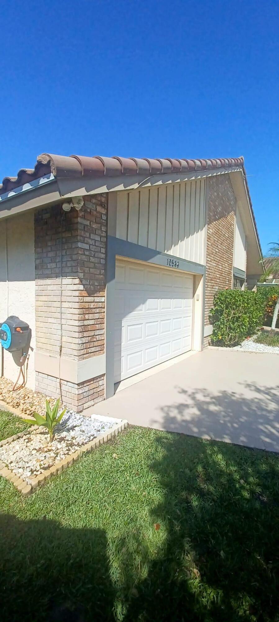 BOCA GREENS 7 - Residential